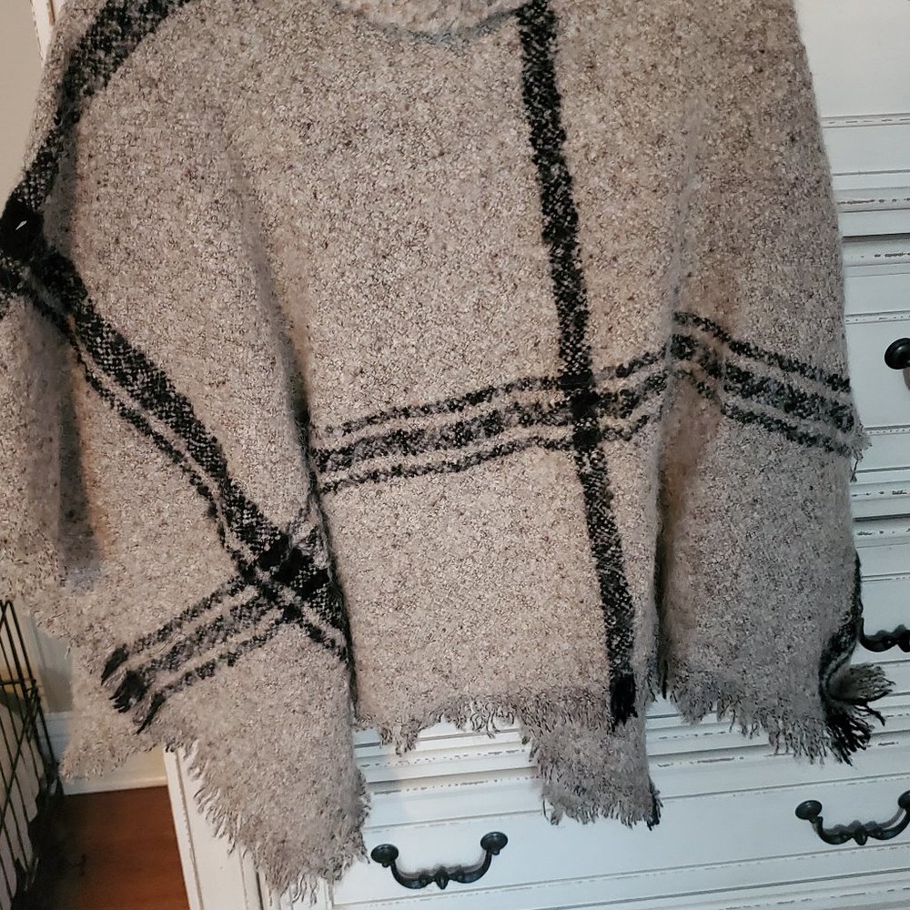 Wool shawl